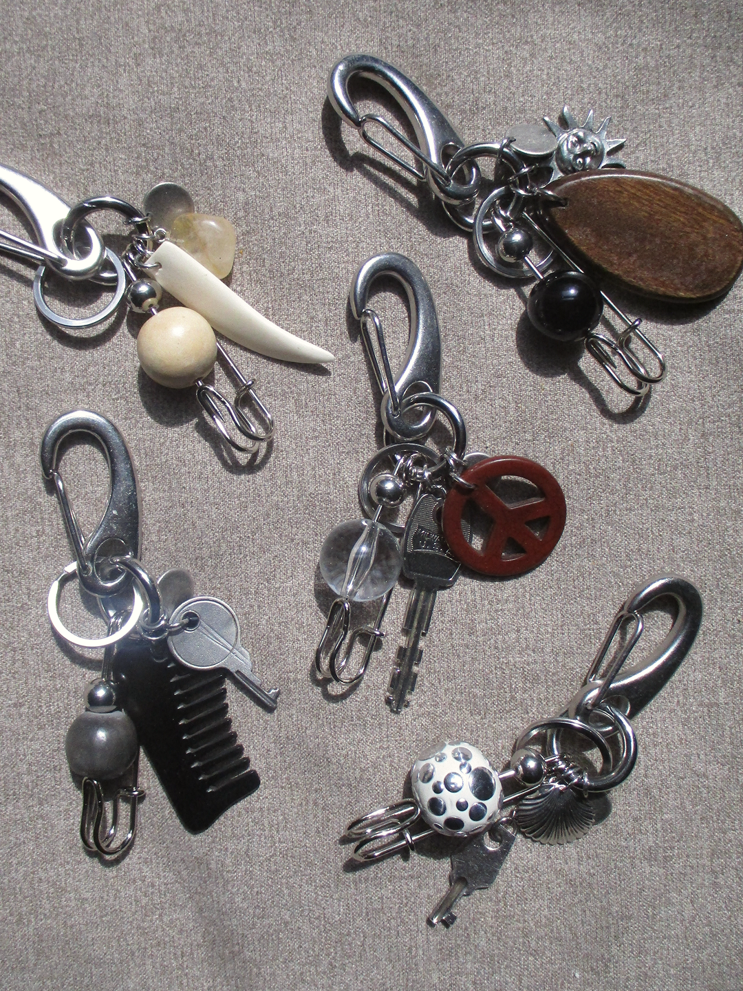 Trio Keychain 046