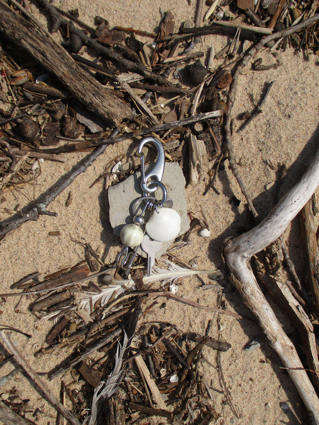 Trio Keychain 055