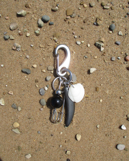 Trio Keychain 059